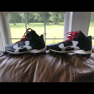 Boys football cleats